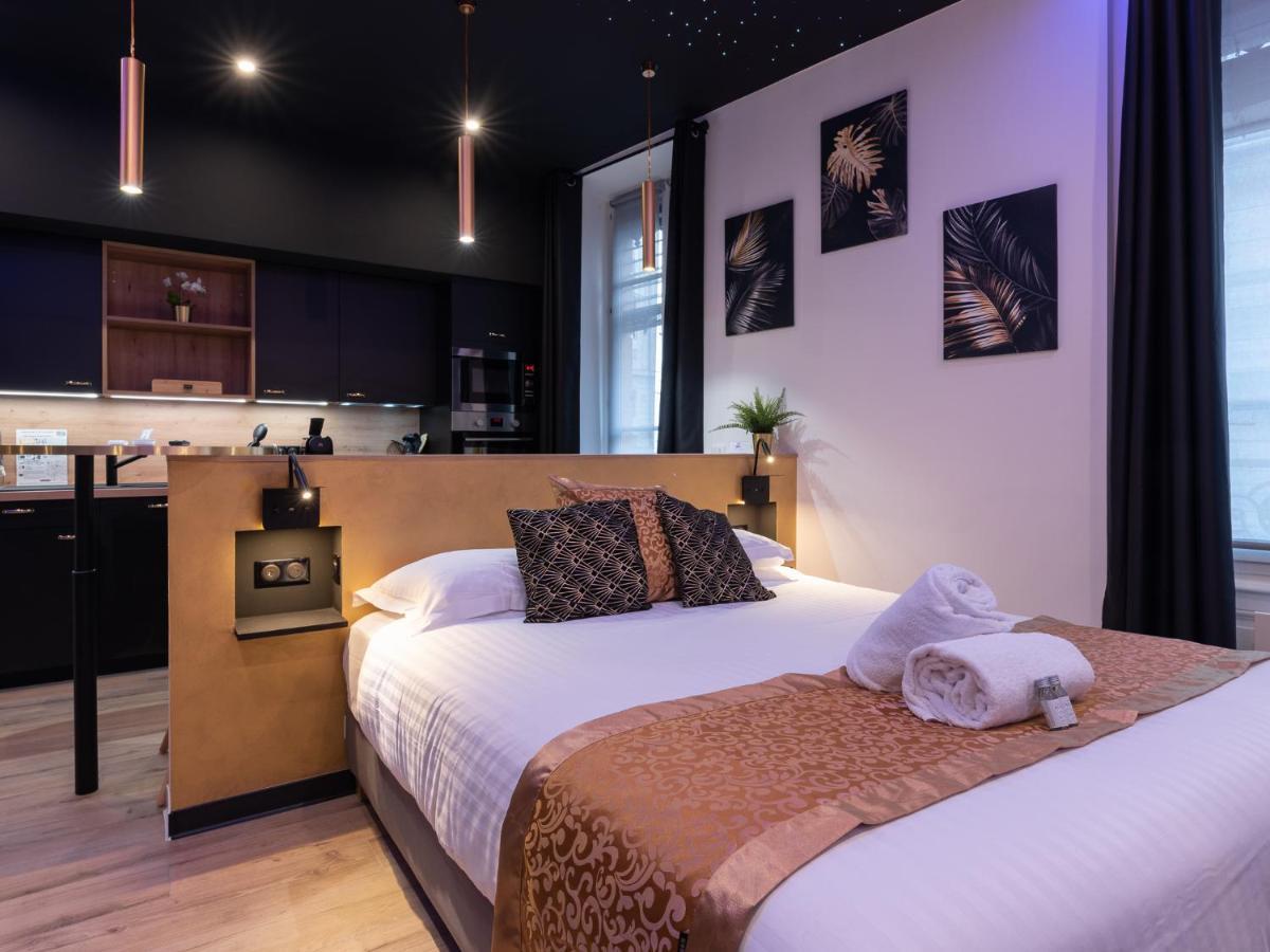 Appartement Chic Proche Bellecour Avec Parking 리옹 외부 사진
